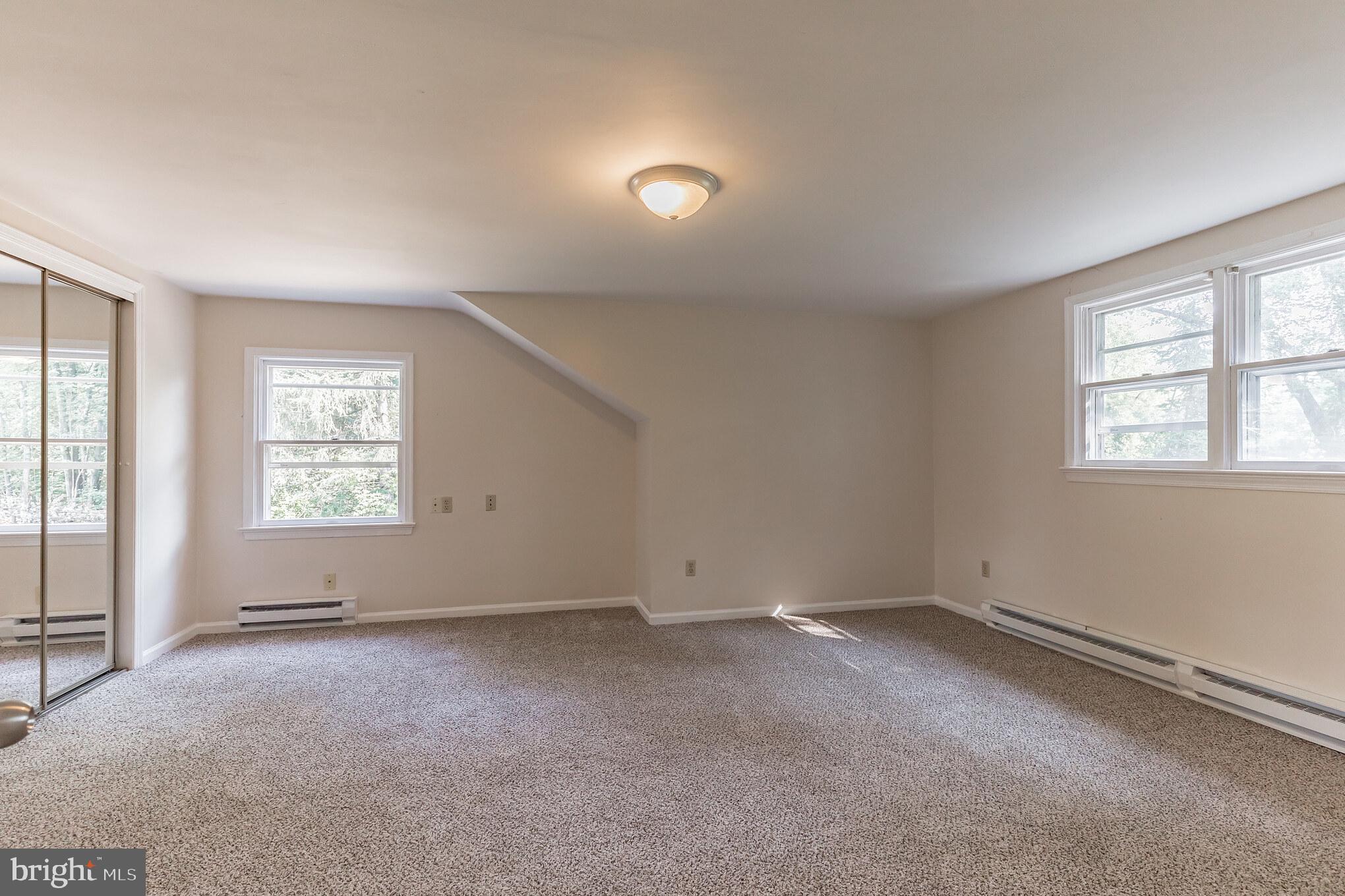 685 West Hoffecker Road Pottstown, PA 19465 - Photo 24 of 31