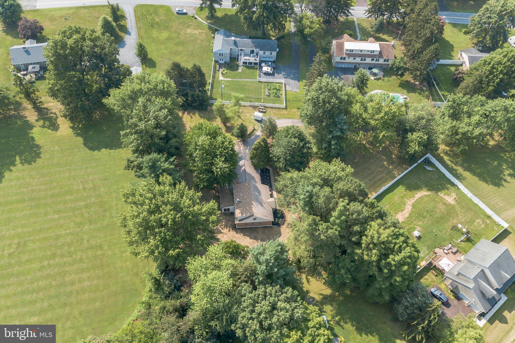 685 West Hoffecker Road Pottstown, PA 19465 - Photo 7 of 31