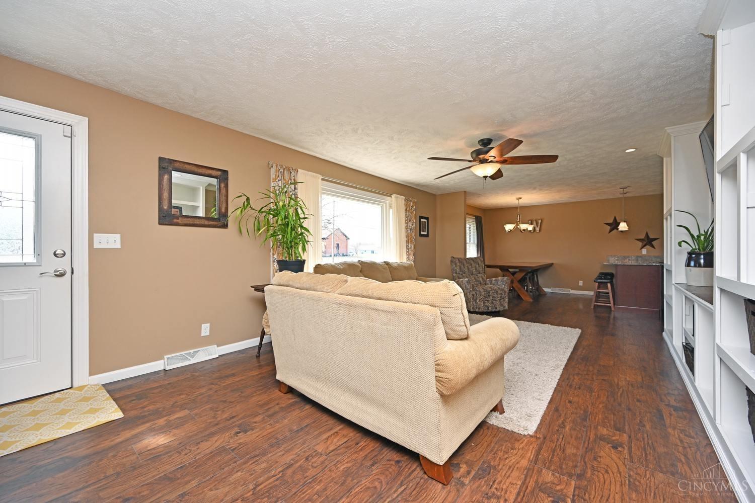 2576 Wayne Road Wilmington, OH 45177 - Photo 4 of 47 Gallery Image 4