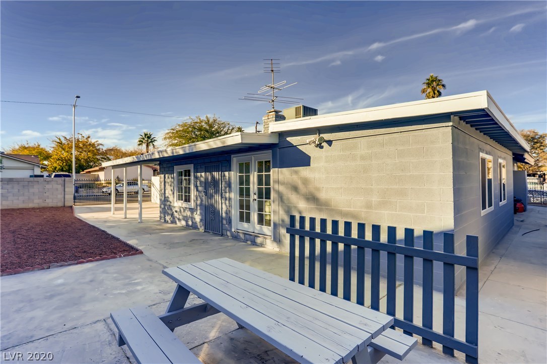 3209 Kings Way Las Vegas, NV 89102 - Photo 26 of 28