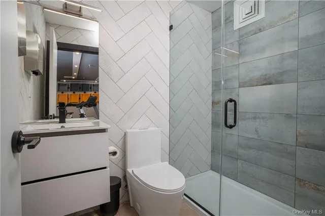 $2,850 | 8-12 South Boulevard, Unit 12102, Nyack, NY 10960