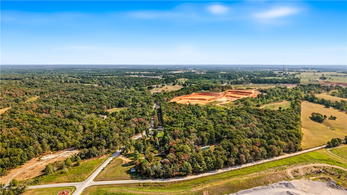 15282 Burgin Valley Road Gravette, AR 72736 - Photo 45 of 53 Gallery Image 45