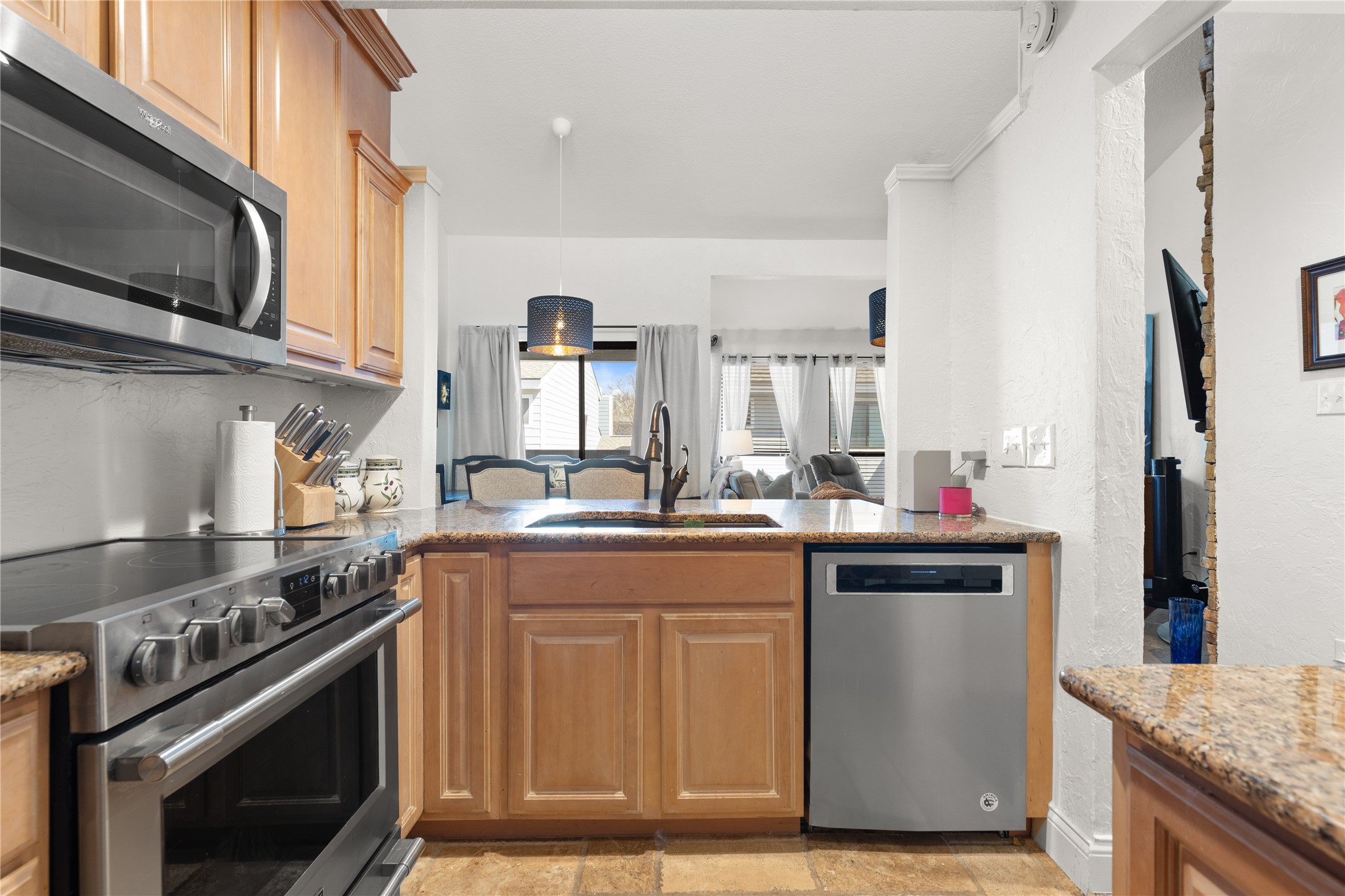 17490 Meandering Way, Unit 1304 Dallas, TX 75252 - Photo 11 of 31