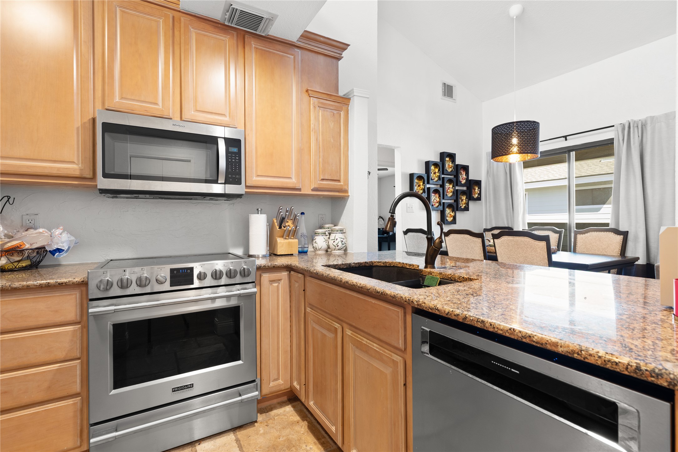 17490 Meandering Way, Unit 1304 Dallas, TX 75252 - Photo 10 of 31