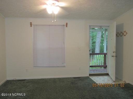 300 South Alderman Street Atkinson, NC 28421 - Photo 6 of 12 medium (2)