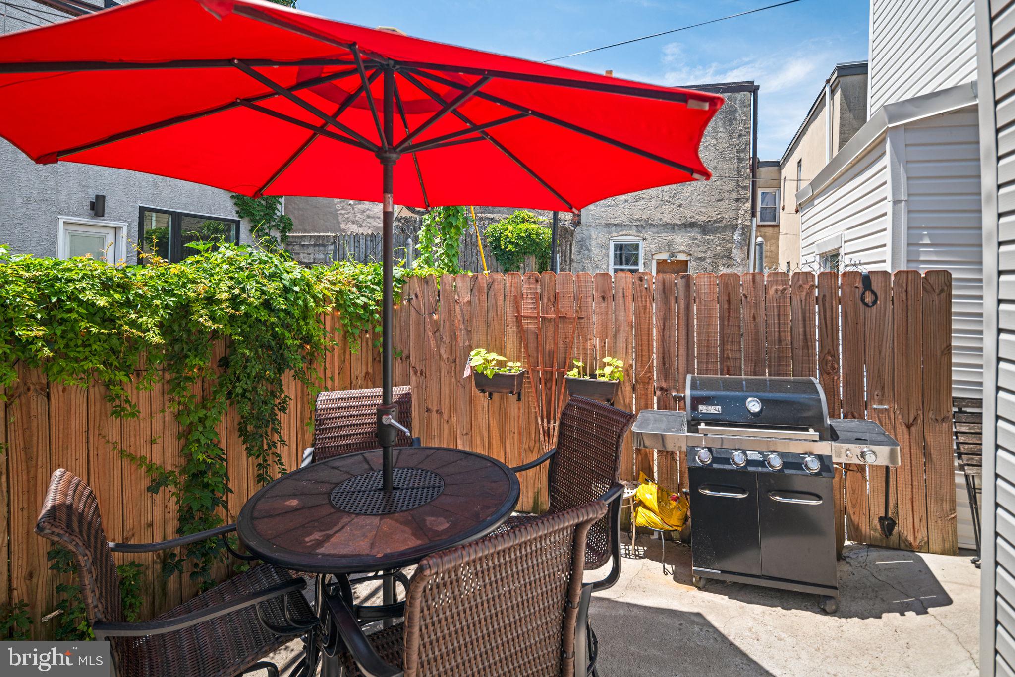 1942 Gerritt Street Philadelphia, PA 19146 - Photo 16 of 17