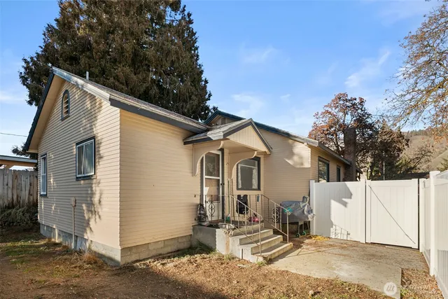 $485,000 | 300 Angier Avenue, Cashmere, WA 98815