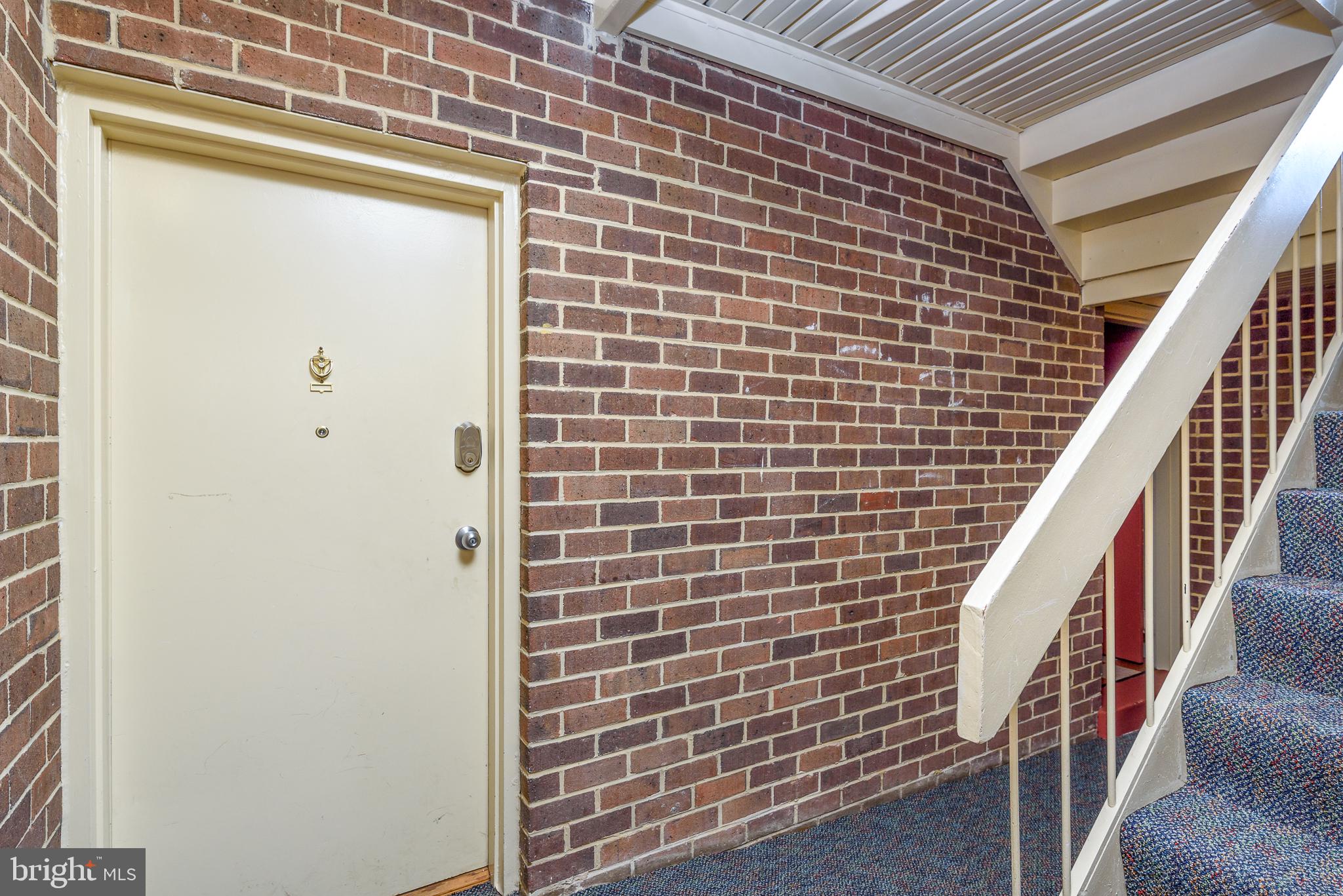 11621 Vantage Hill Road, Unit 2A Reston, VA 20190 - Photo 7 of 29 Gallery Image 7