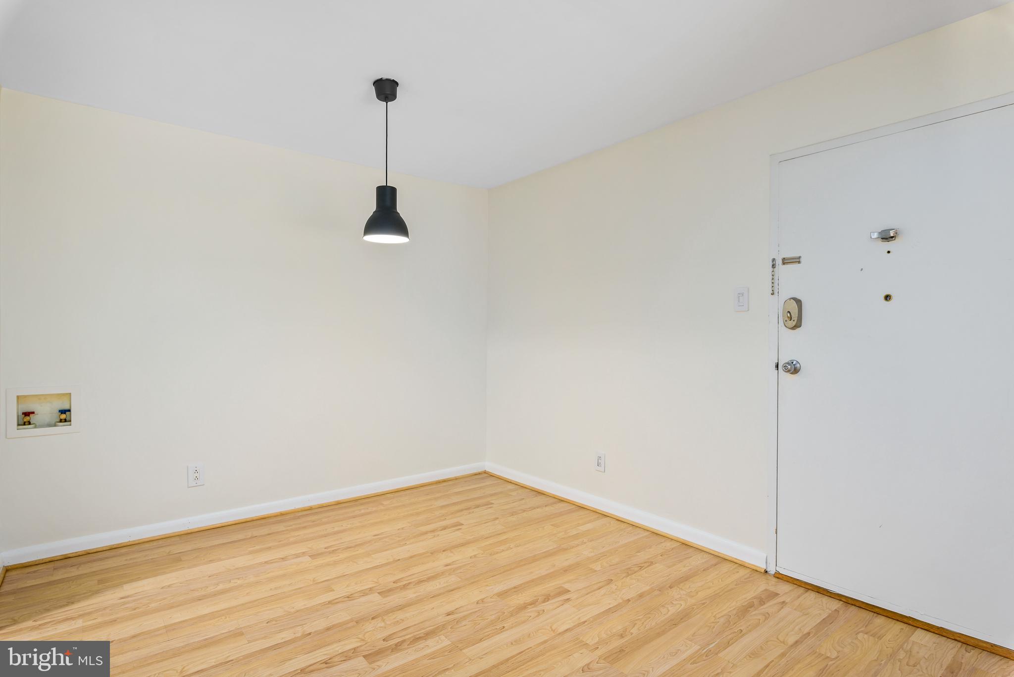 11621 Vantage Hill Road, Unit 2A Reston, VA 20190 - Photo 9 of 29 Gallery Image 9