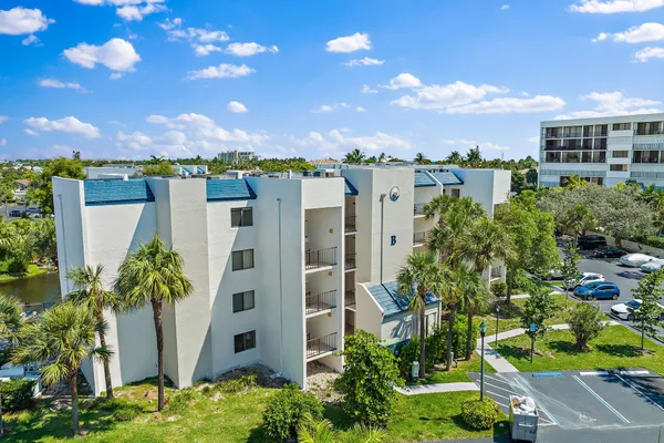 $2,500 | 1605 Highway 1, Unit B201, Jupiter, FL 33477