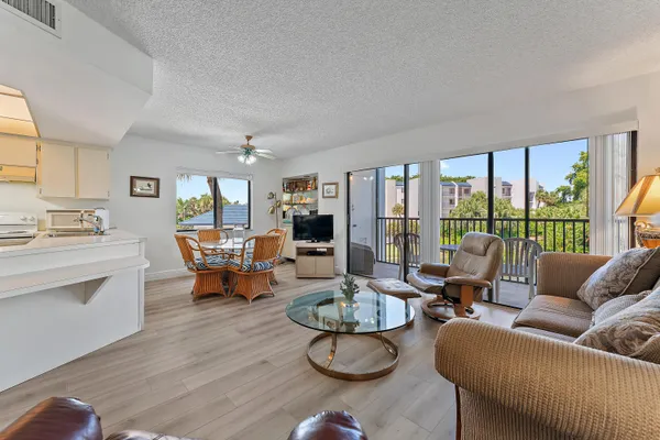 $2,500 | 1605 Highway 1, Unit B201, Jupiter, FL 33477