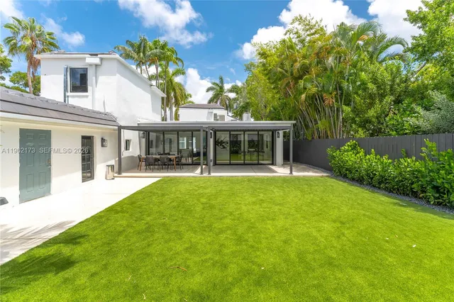 $23,000 | 1826 Fairhaven Place, Miami, FL 33133