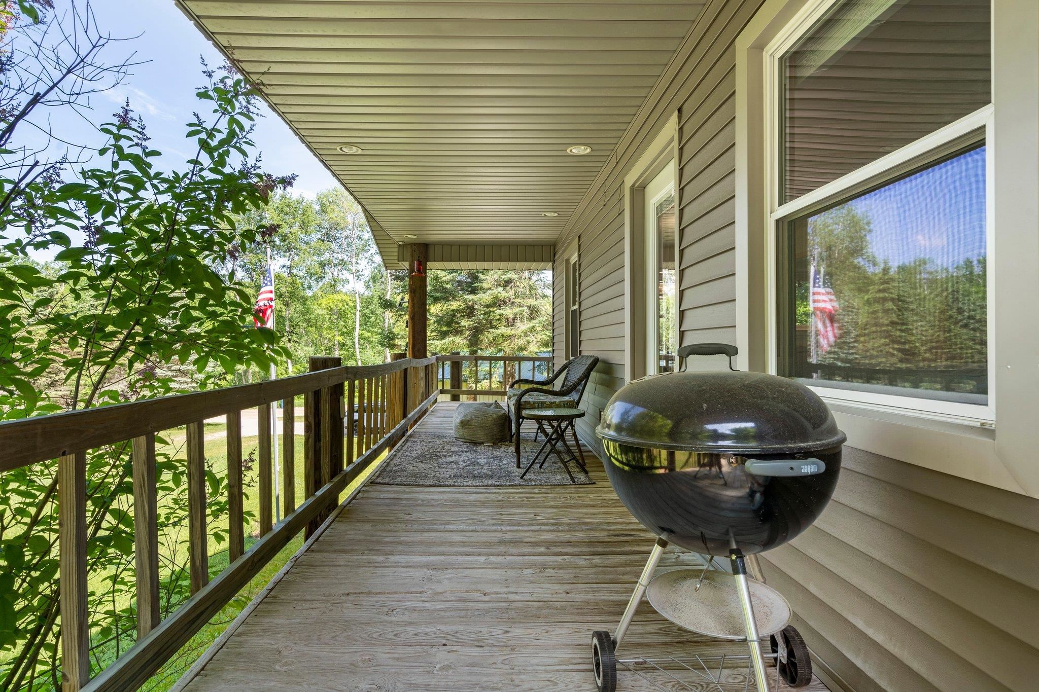 5240 Cedar Valley Road Traverse City, MI 49684 - Photo 14 of 54 1911858-13.JPG