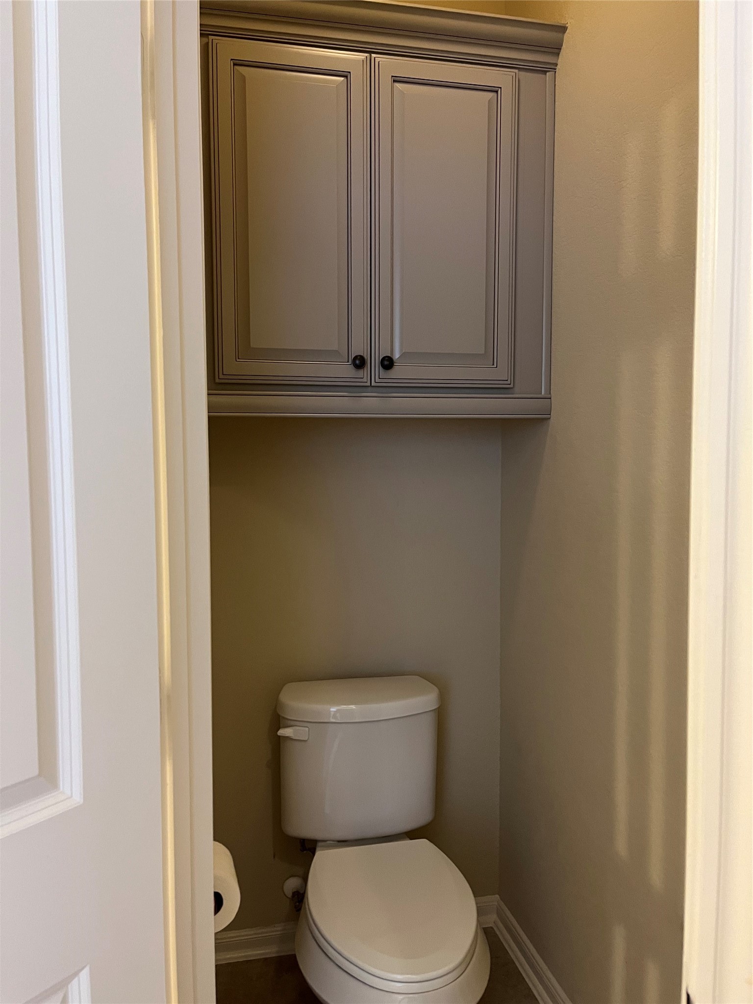 12250 La Strada Street Richmond, TX 77406 - Photo 26 of 38 Primary Bathroom toilet