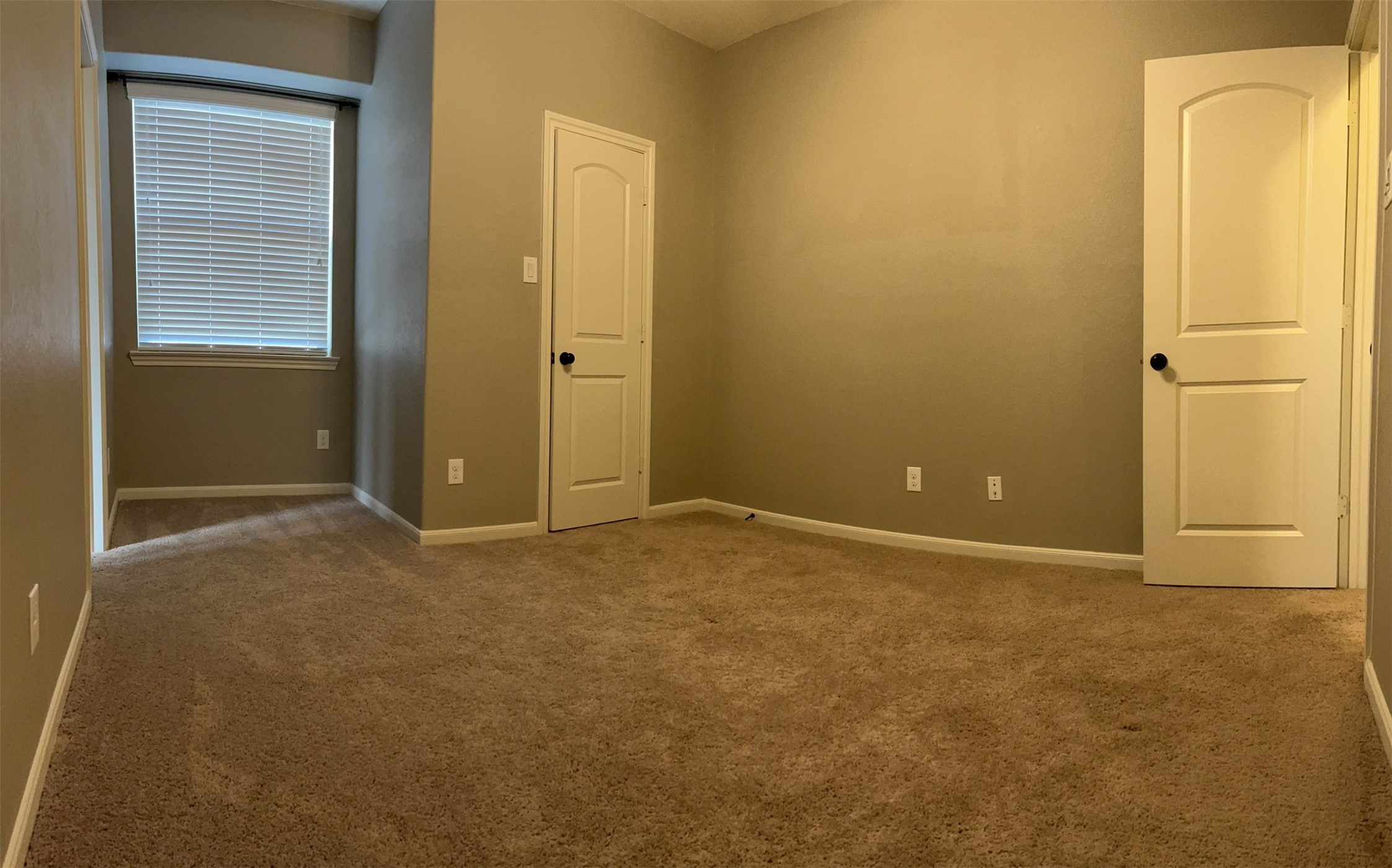 12250 La Strada Street Richmond, TX 77406 - Photo 36 of 38 Second bedroom