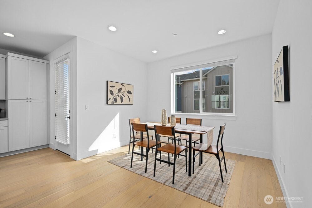 16 160th Place Southeast Bothell, WA 98012 - Photo 14 of 32