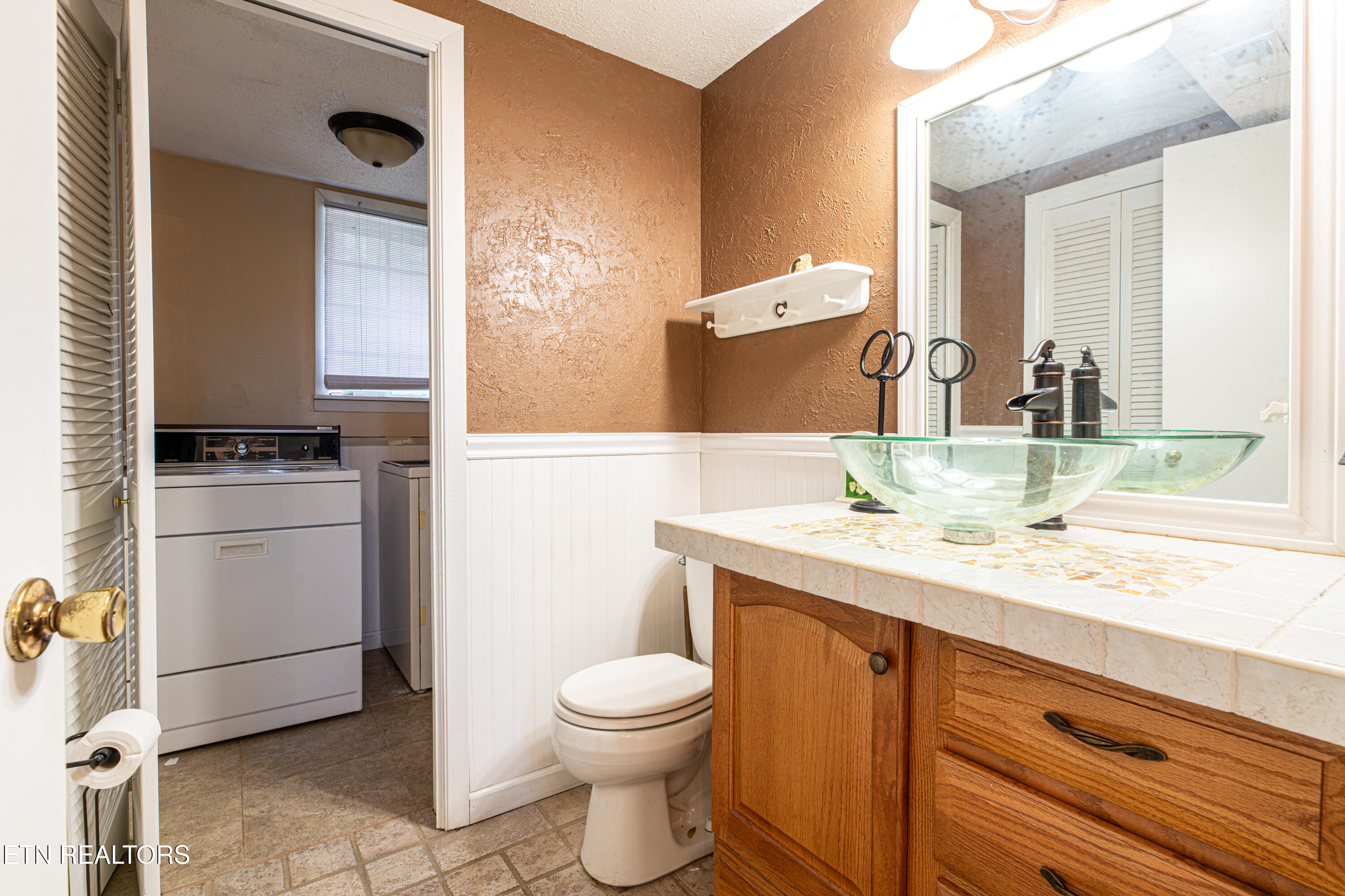 655 Wesley Road Lenoir City, TN 37772 - Photo 28 of 36 655 Wesley-28