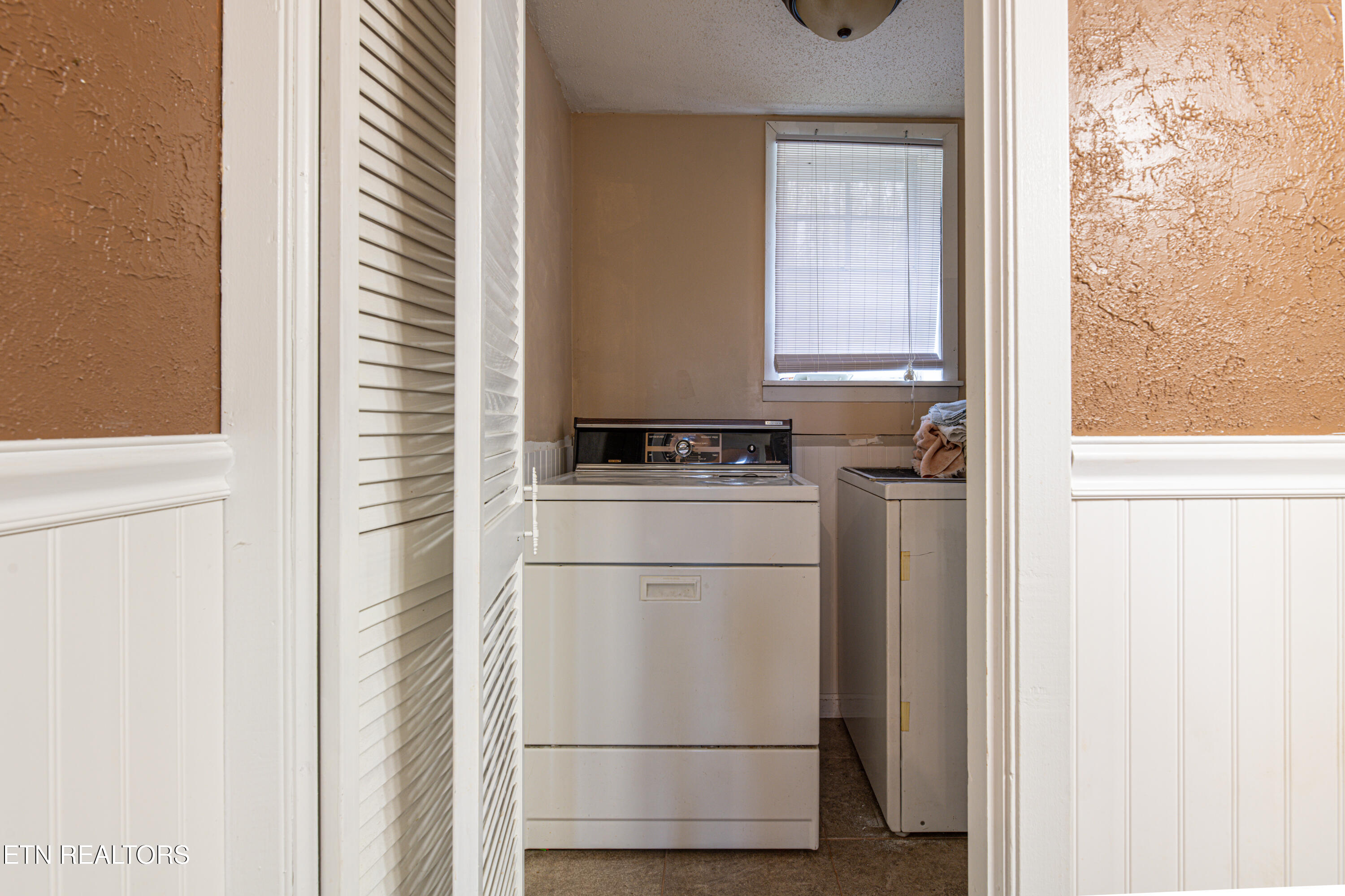 655 Wesley Road Lenoir City, TN 37772 - Photo 29 of 36 655 Wesley-29