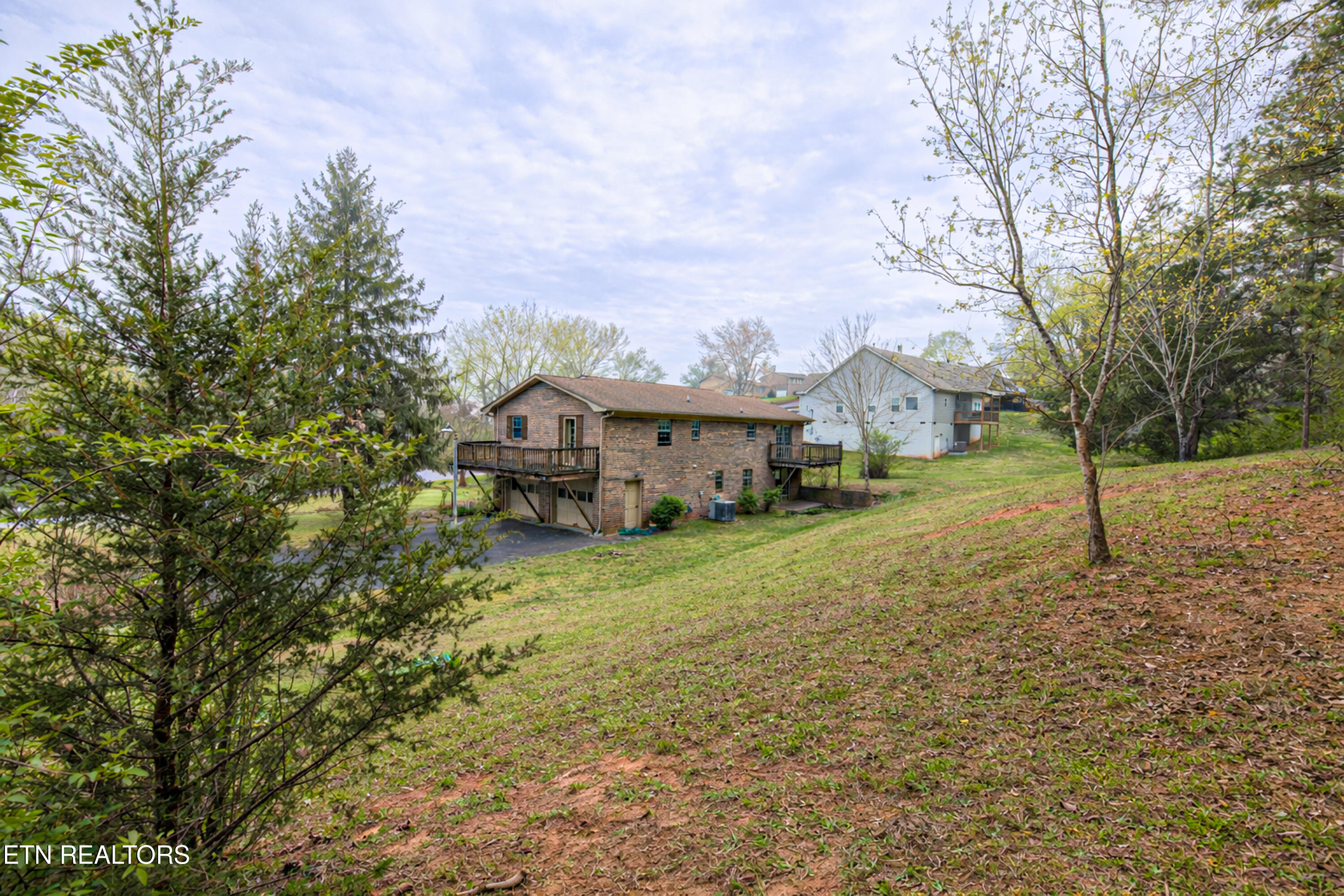 655 Wesley Road Lenoir City, TN 37772 - Photo 35 of 36 655 Wesley-35