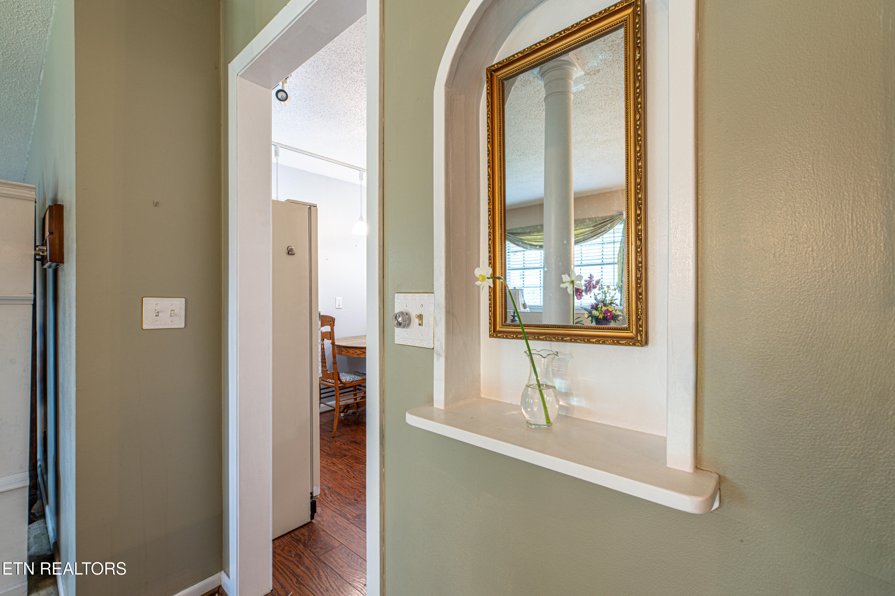 655 Wesley Road Lenoir City, TN 37772 - Photo 5 of 36 655 Wesley-5