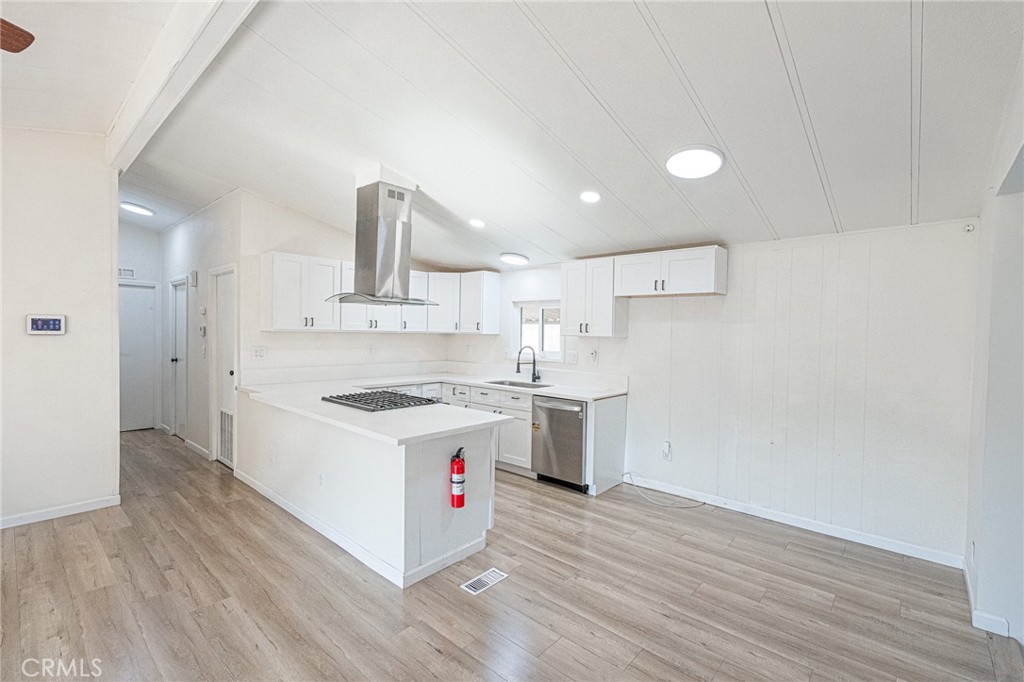 24486 Cornstalk Road Wildomar, CA 92595 - Photo 8 of 46