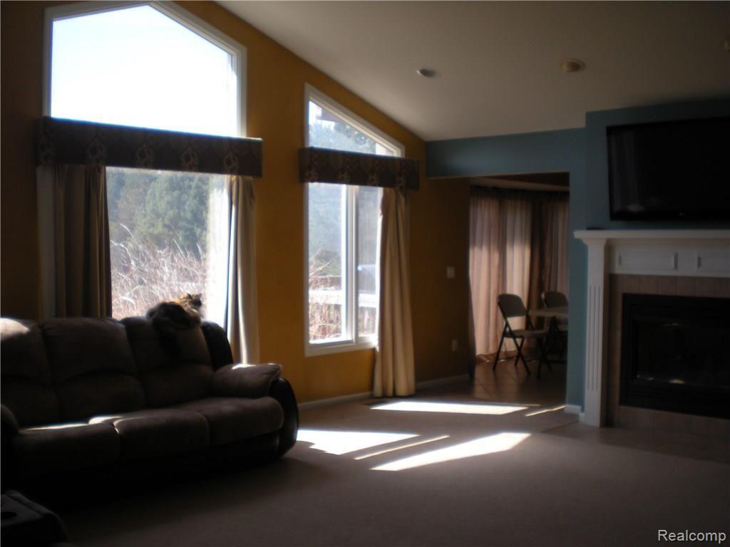 2956 Winslow Road Dryden, MI 48428 - Photo 22 of 44 Family rm with fireplace.JPG