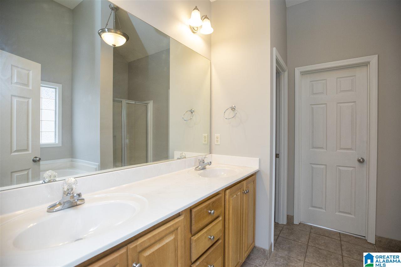 188 Cove Lane Pelham, AL 35124 - Photo 19 of 36