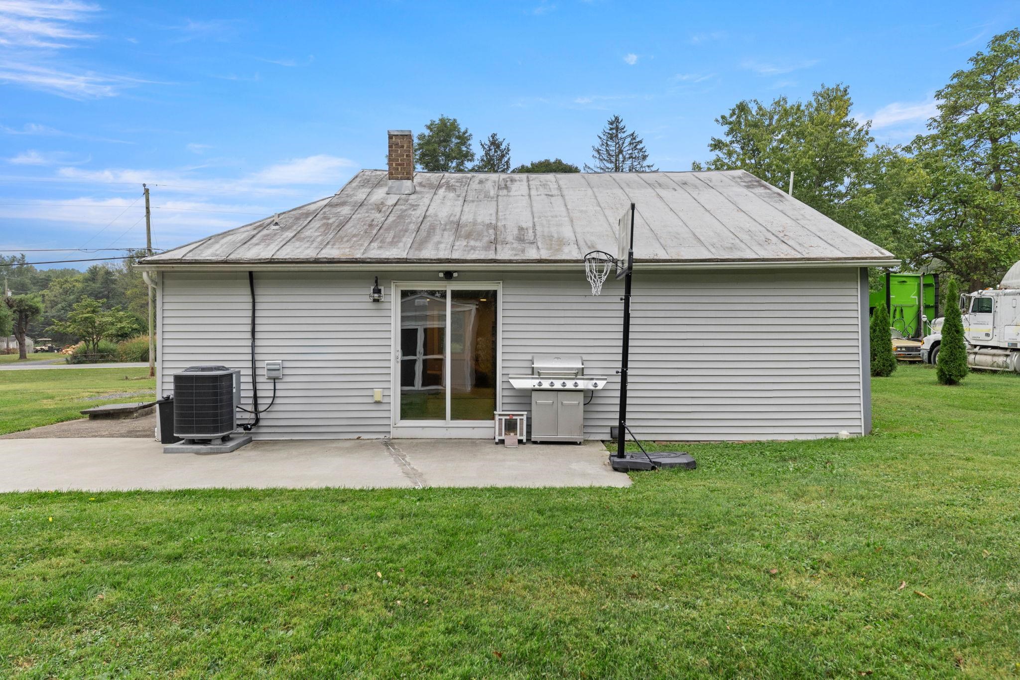 7452 Briery Branch Road Dayton, VA 22821 - Photo 23 of 25 Gallery Image 23