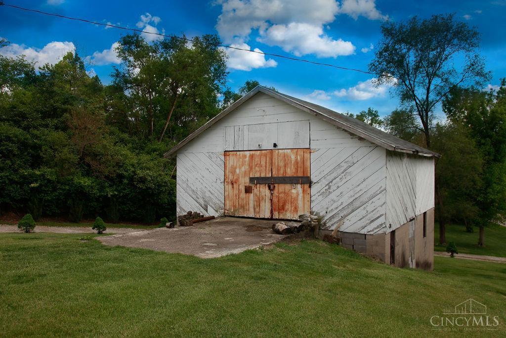 2012 Infirmary Road Dayton, OH 45417 - Photo 37 of 44