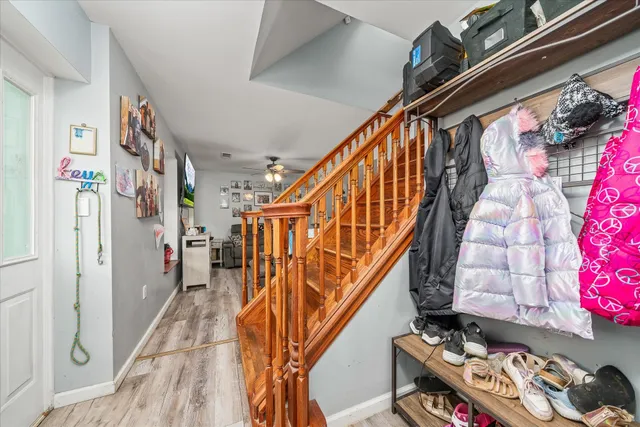 a view of entryway with a front door