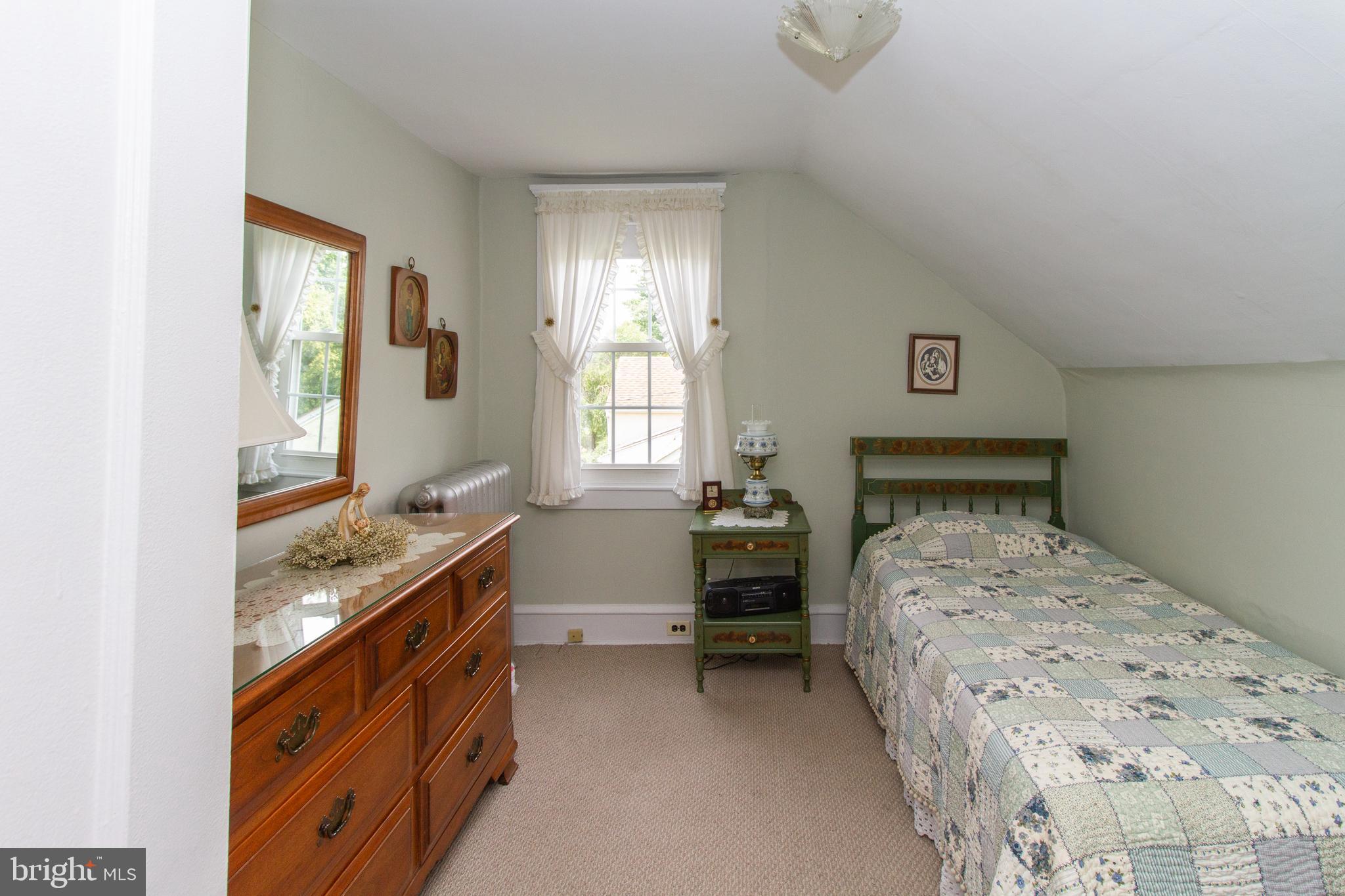 20 Cameron Road Willow Grove, PA 19090 - Photo 29 of 32 Gallery Image 29