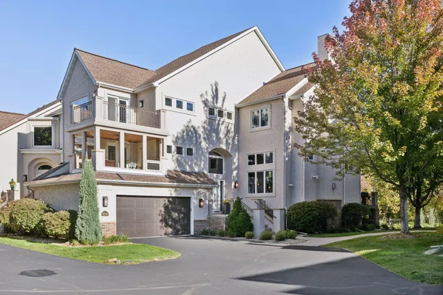 $1,595,000 | 606 River Street, Minneapolis, MN 55401