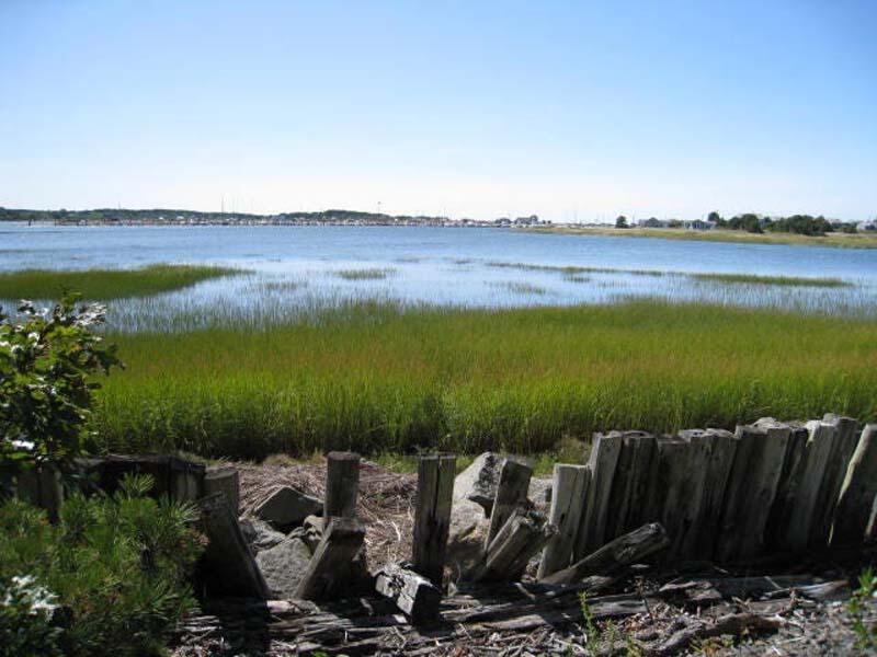 125 Pine Point Road Wellfleet, MA 02667 - Photo 20 of 49 a view of a lake with a city view