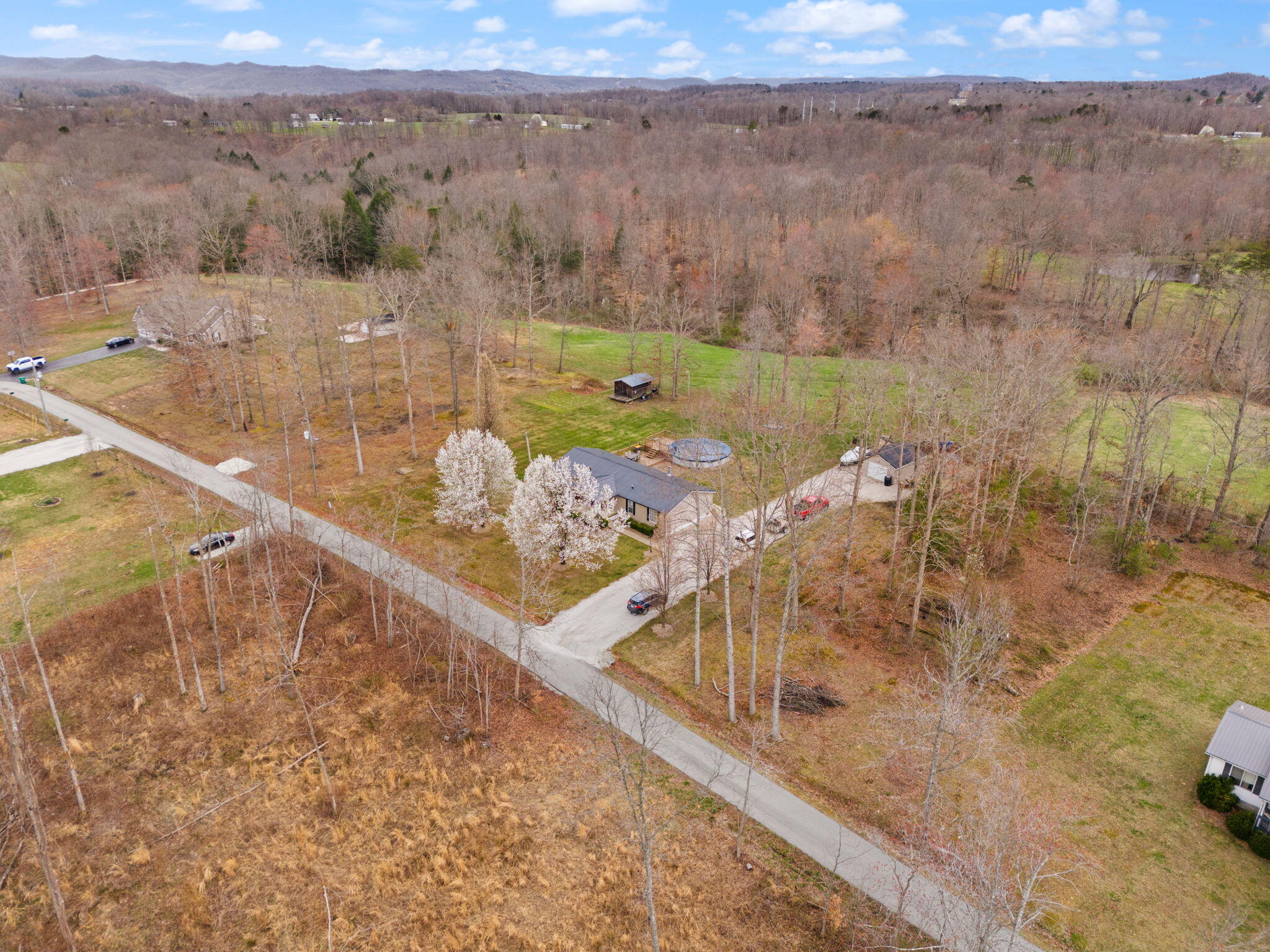 175 Rice Loop Morehead, KY 40351 - Photo 52 of 61 65-web-or-mls-DJI_20250320152822_0199_D
