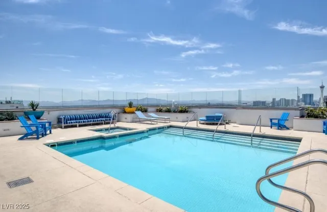 $3,595 | 150 South Las Vegas Boulevard, Unit 2505, Las Vegas, NV 89101
