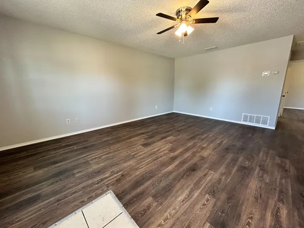 $975 | 9603 Elmwood Avenue, Unit A, Lubbock, TX 79424
