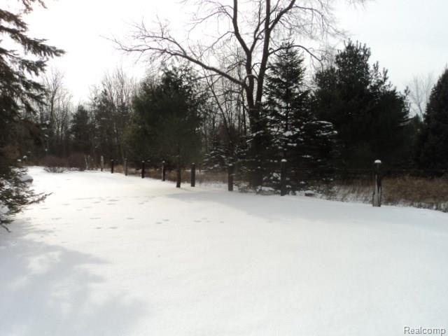 7640 Cribbins Road Jeddo, MI 48032 - Photo 31 of 43 7640 CRIBBINS 016.jpg