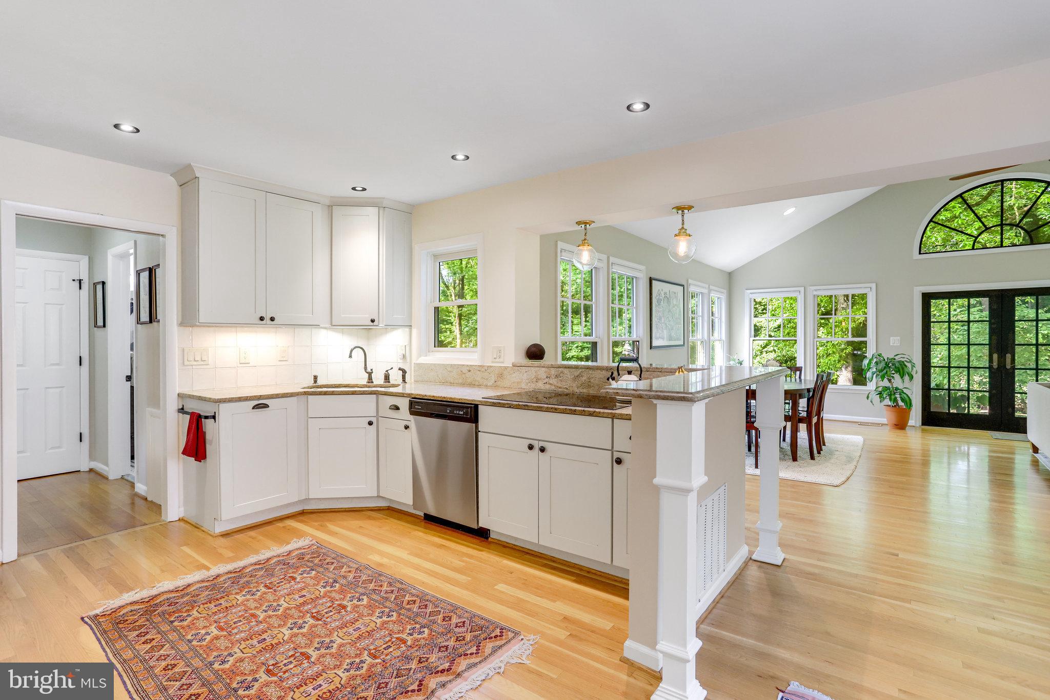 3916 Keith Place Annandale, VA 22003 - Photo 18 of 95