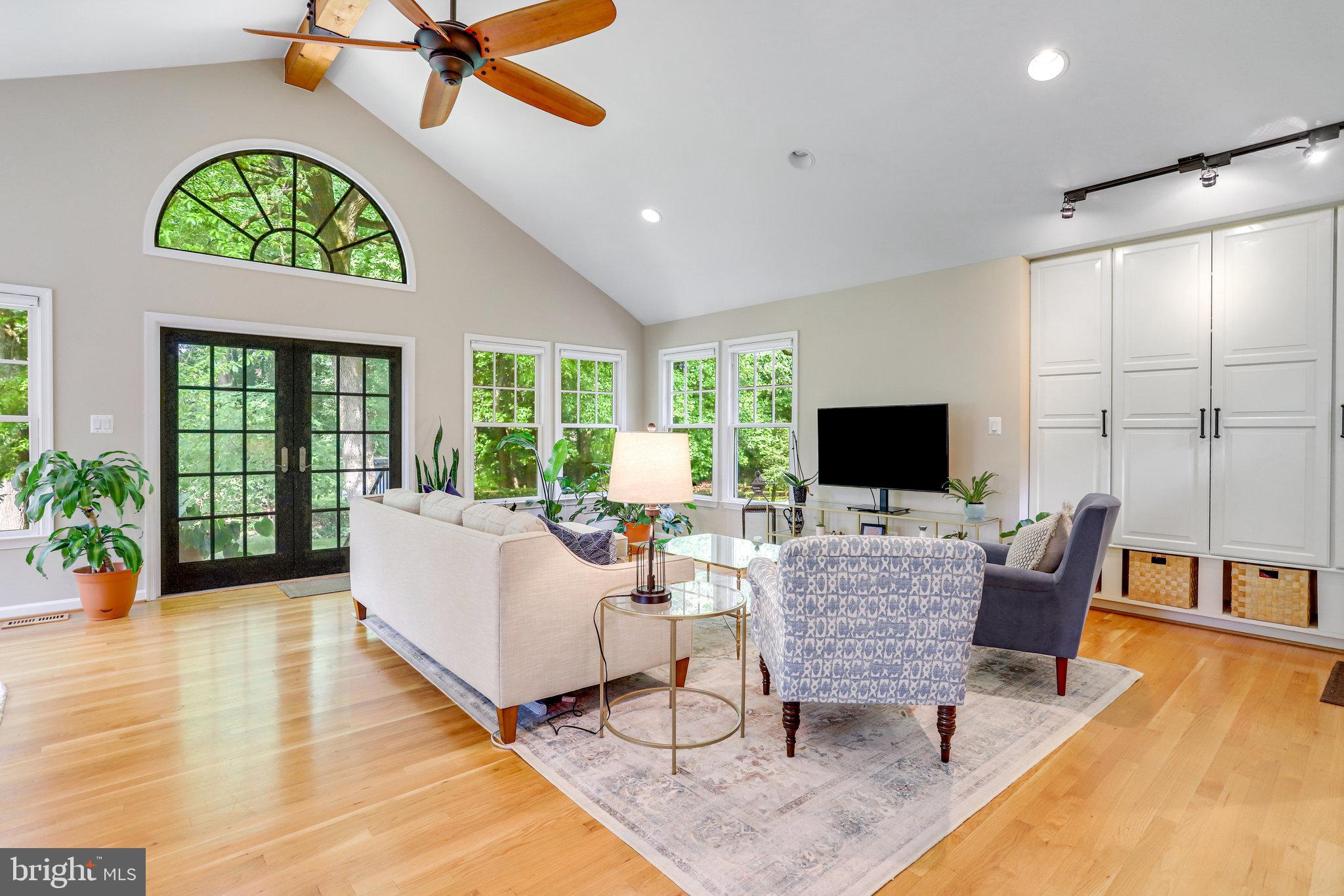 3916 Keith Place Annandale, VA 22003 - Photo 32 of 95