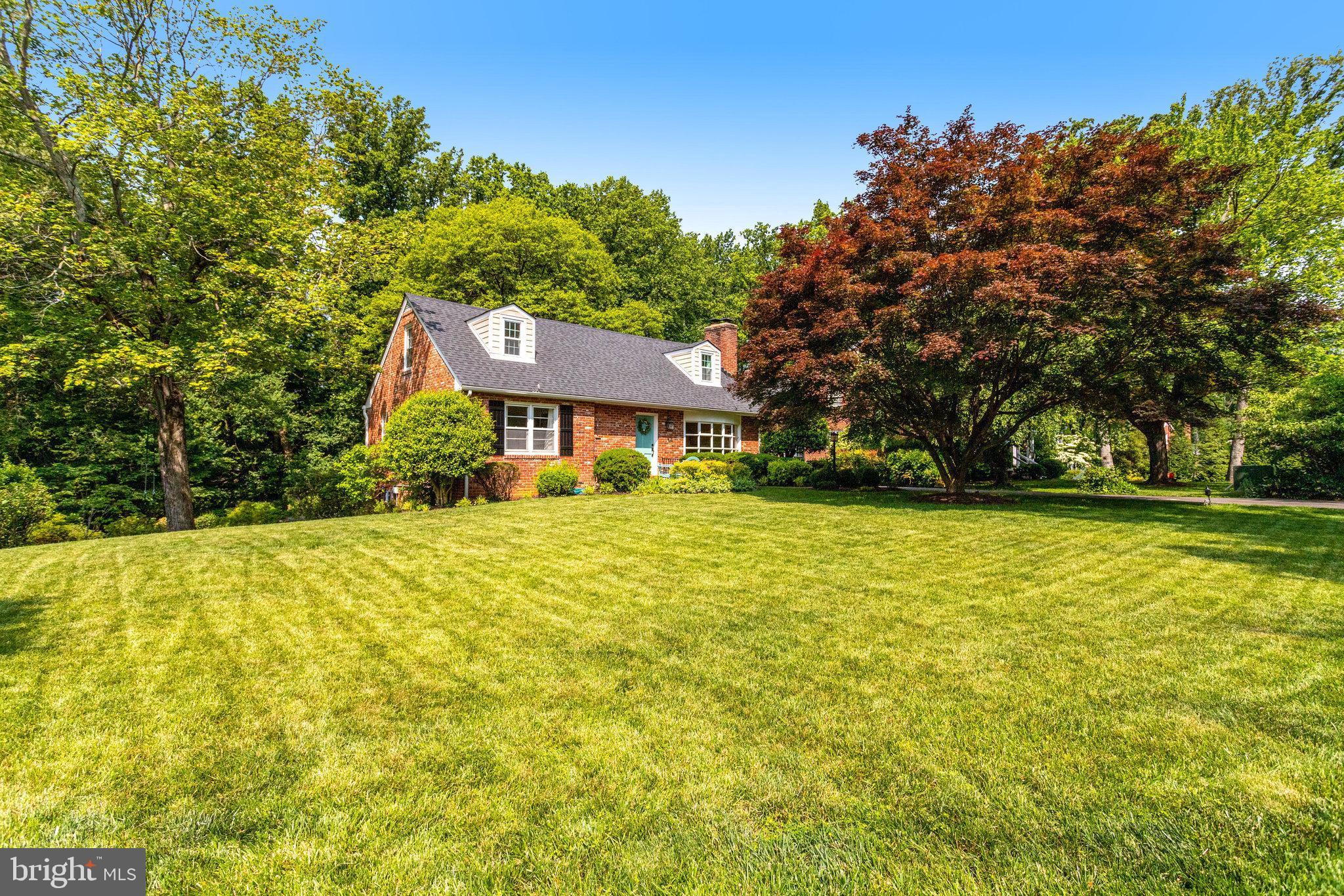 3916 Keith Place Annandale, VA 22003 - Photo 6 of 95