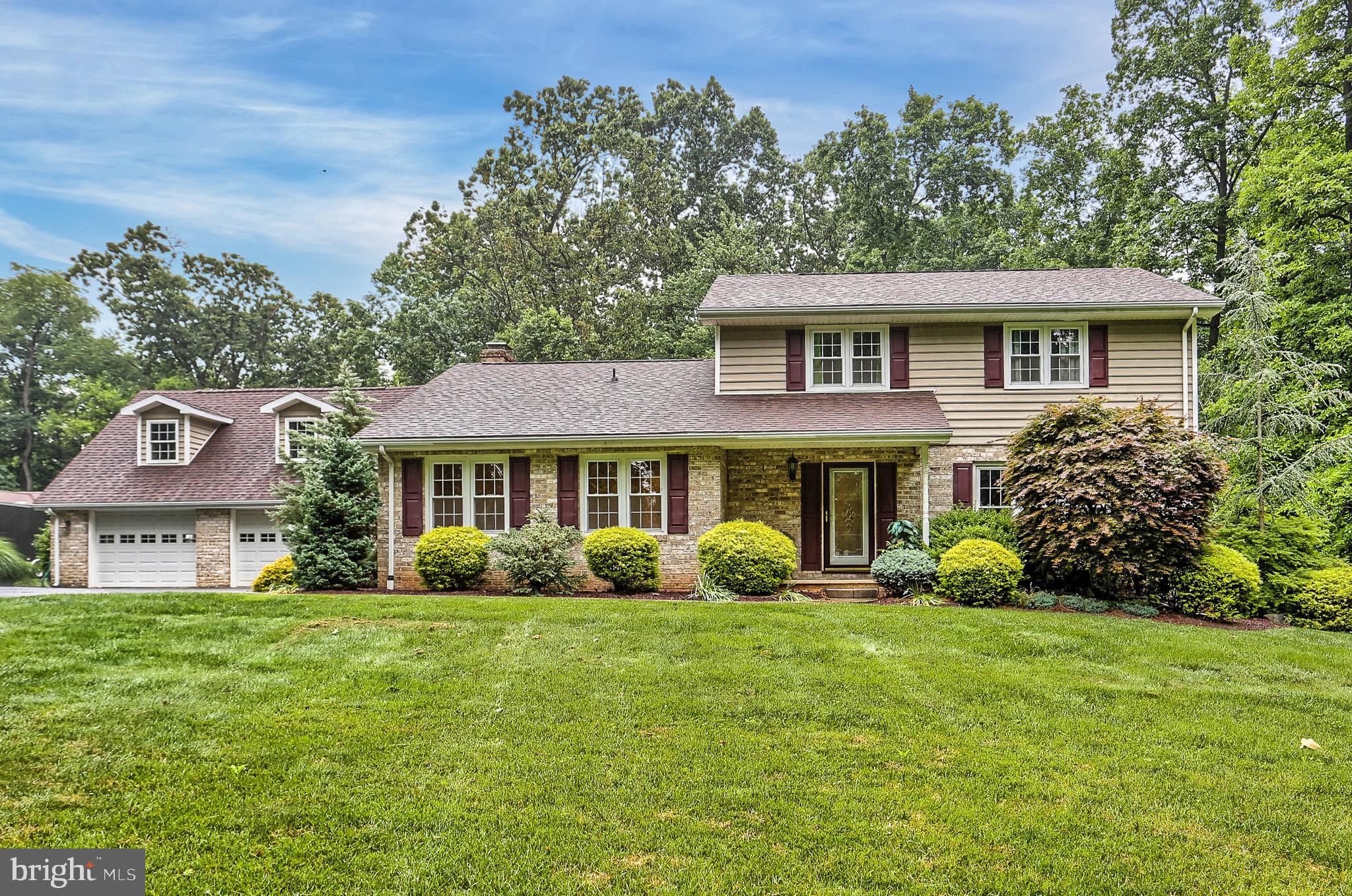 21 Clay Road Carlisle, PA 17015 - Photo 1 of 49 Gallery Image 1