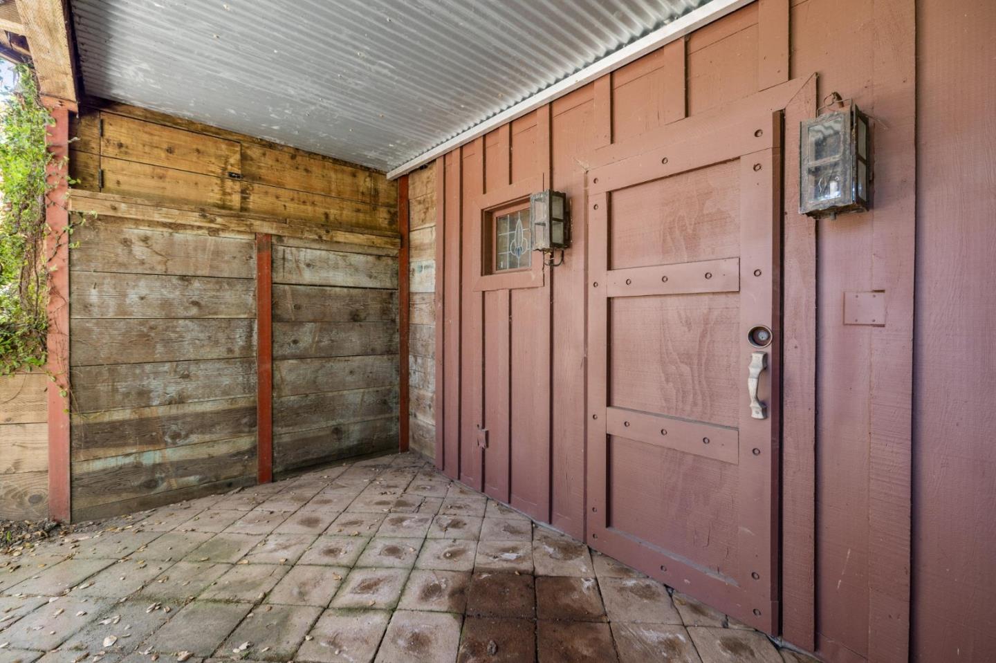 19 Preston Road Woodside, CA 94062 - Photo 20 of 30 a view of a door