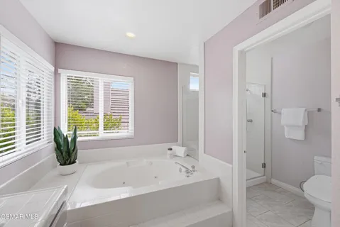 $1,540,000 | 5377 Evanwood Avenue, Oak Park, CA 91377