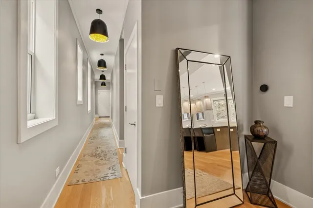 $599,000 | 1510 West Bryn Mawr Avenue, Unit 2, Chicago, IL 60660