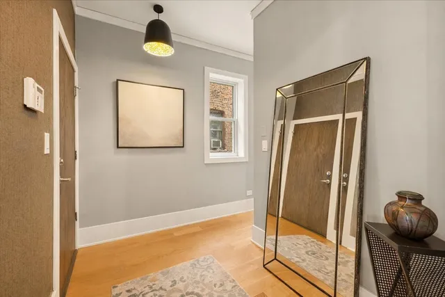 $599,000 | 1510 West Bryn Mawr Avenue, Unit 2, Chicago, IL 60660