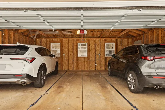 $599,000 | 1510 West Bryn Mawr Avenue, Unit 2, Chicago, IL 60660