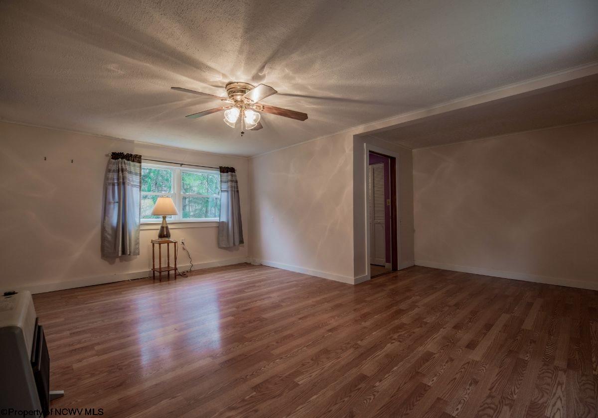 1391 Waitman Willey Road Mannington, WV 26582 - Photo 4 of 18 Gallery Image 4