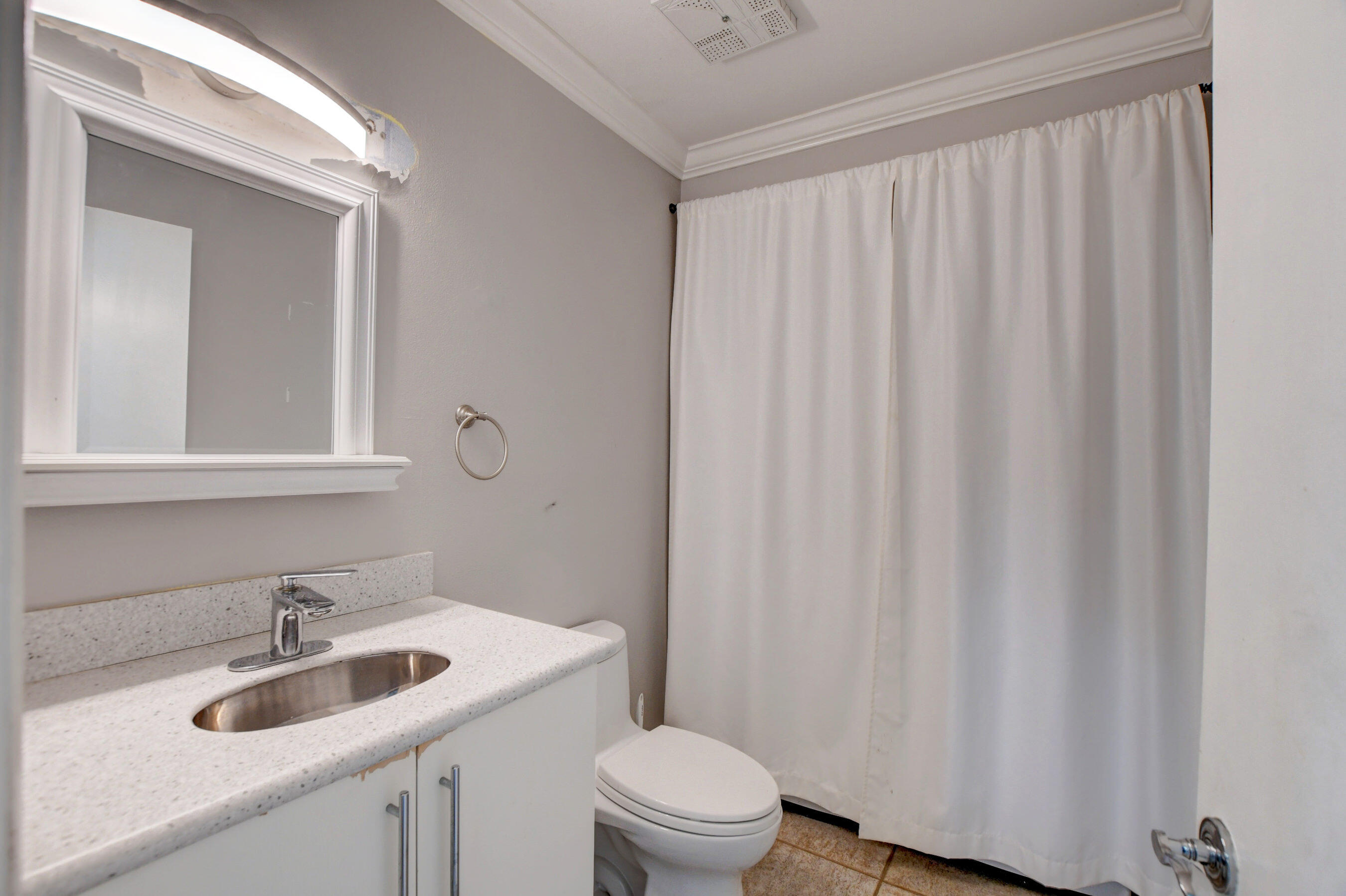 7599 Courtyard Run West Boca Raton, FL 33433 - Photo 14 of 25 Half Bath