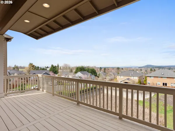 $995,000 | 3625 Northwest 24th Avenue, Camas, WA 98607