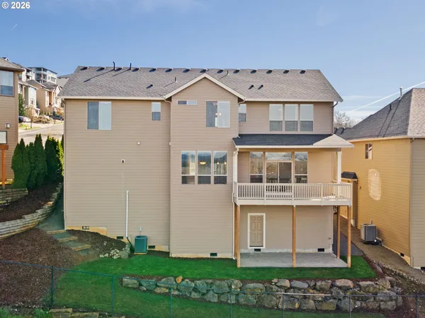 $995,000 | 3625 Northwest 24th Avenue, Camas, WA 98607